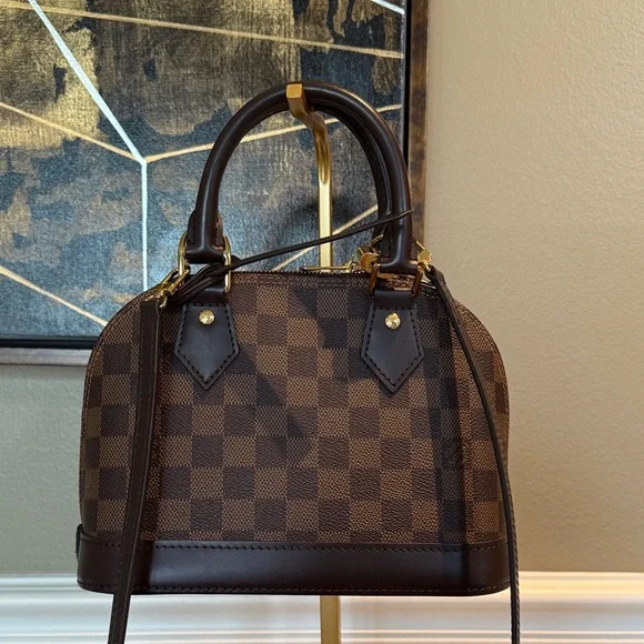 Louis Vuitton Alma BB in Damier Ebene Canvas Authentic (few months old) - Picture 1 of 17